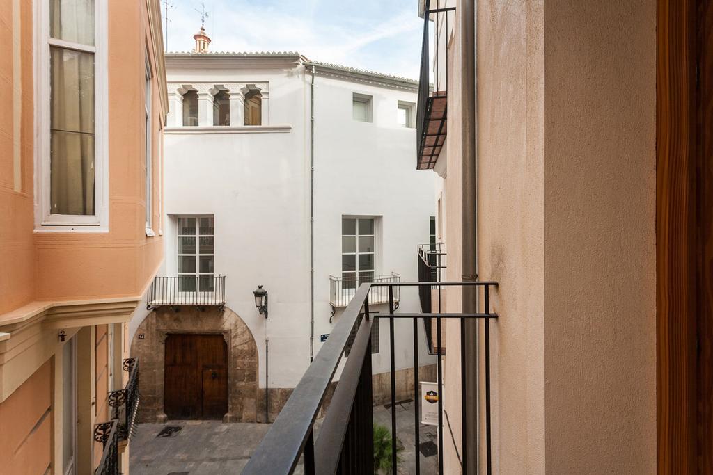 Like Apartments Lonja Valencia Exterior photo