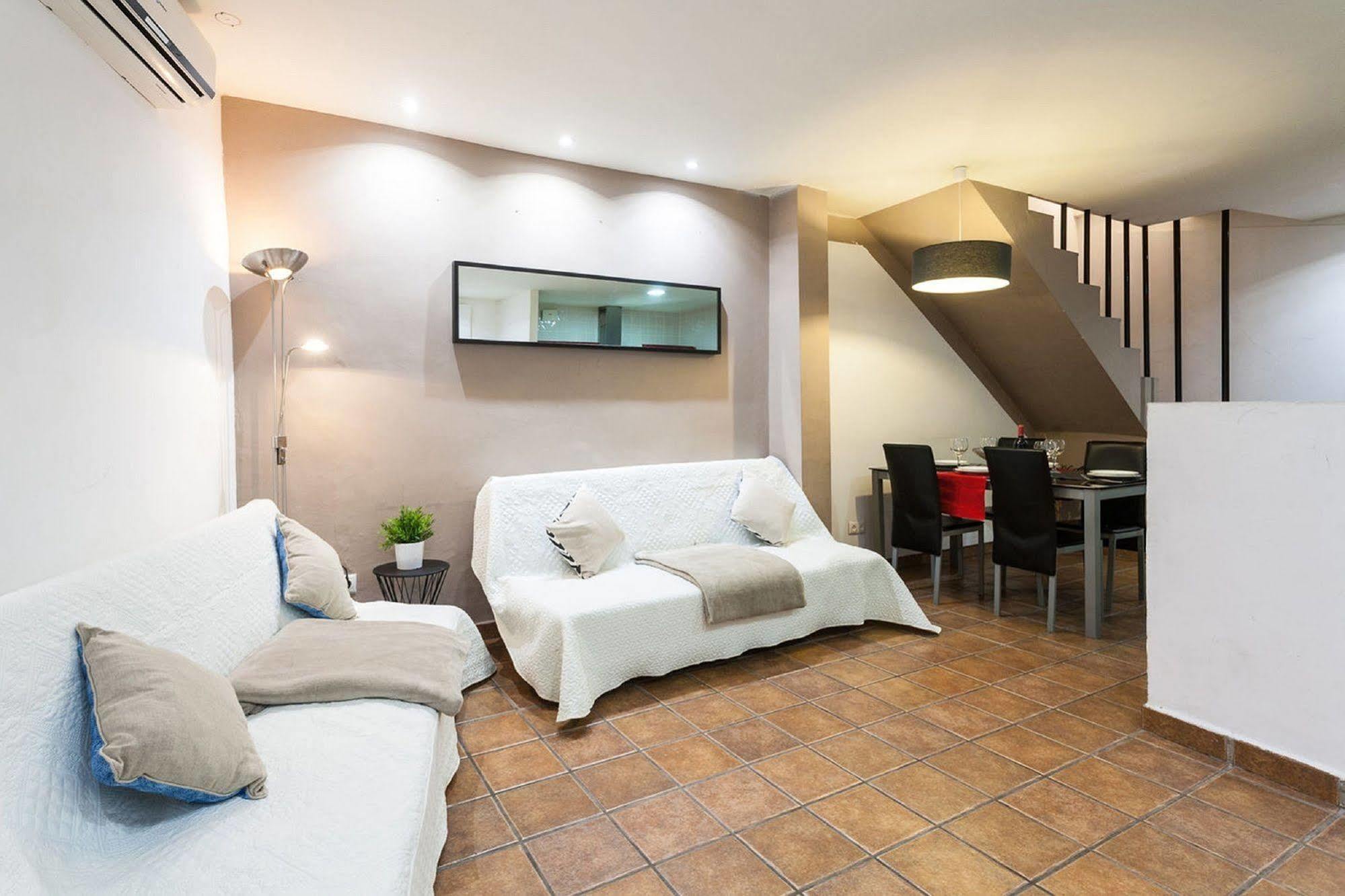 Like Apartments Lonja Valencia Exterior photo